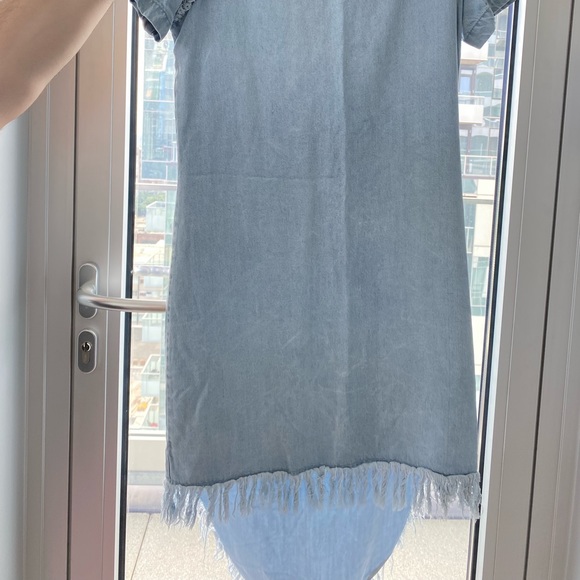 High-Low jean dress. - Picture 2 of 2